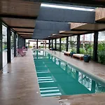 Apartamento em frente à praia do Campeche